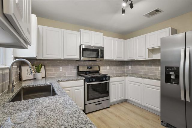 299 Brandons WAY, Buda, TX 78610