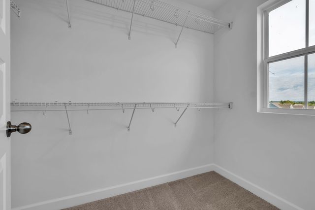 512 Mantes Aly, Hendersonville, TN 37075