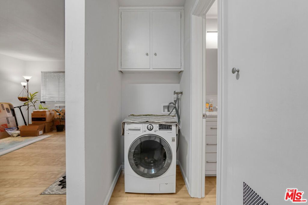 Image 29 of property listing at 2710 New Jersey Street, Los Angeles, CA 90033