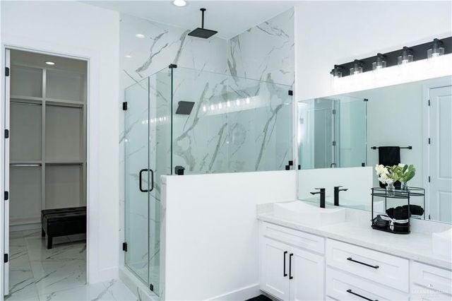 611 S 1st Lane, Mcallen, TX 78501