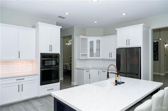 611 S 1st Lane, Mcallen, TX 78501