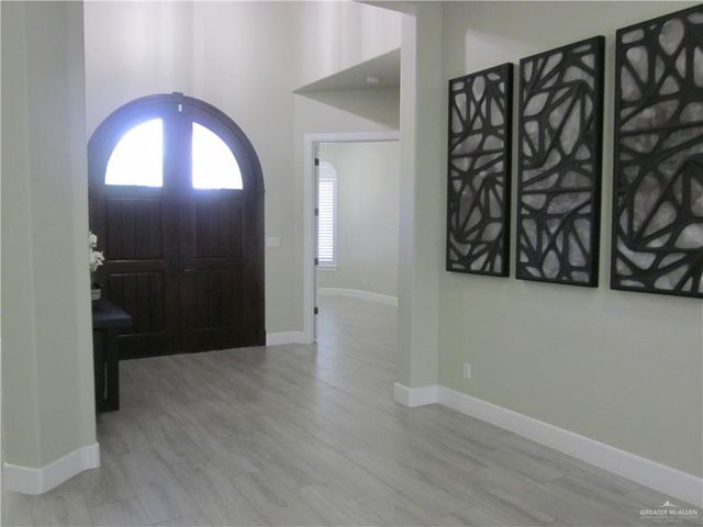 611 S 1st Lane, Mcallen, TX 78501