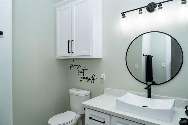 611 S 1st Lane, Mcallen, TX 78501