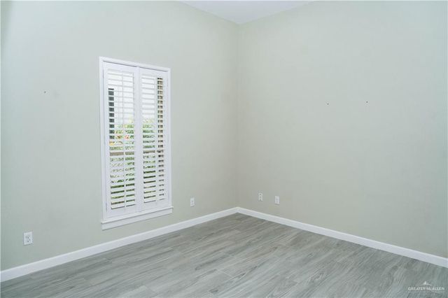 611 S 1st Lane, Mcallen, TX 78501