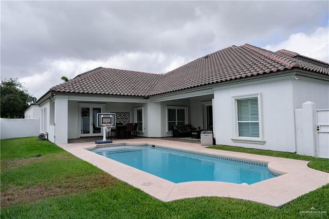 611 S 1st Lane, Mcallen, TX 78501