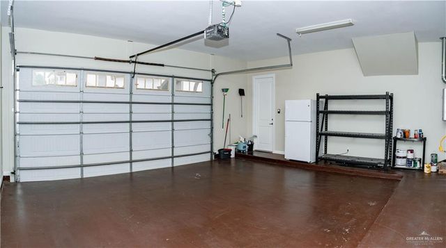611 S 1st Lane, Mcallen, TX 78501