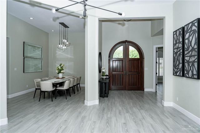 611 S 1st Lane, Mcallen, TX 78501