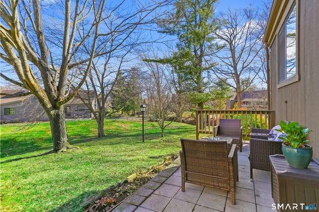 72 Dakota Lane B, Stratford, CT 06614