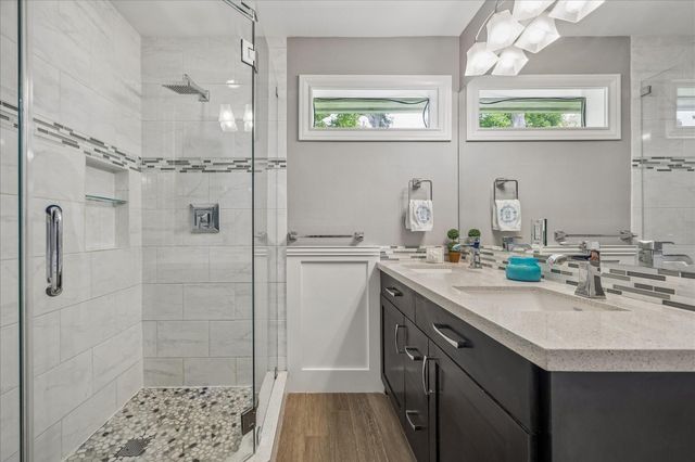 1018 Ben Hur Drive, Spring Valley Village, TX 77055