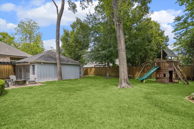 1018 Ben Hur Drive, Spring Valley Village, TX 77055