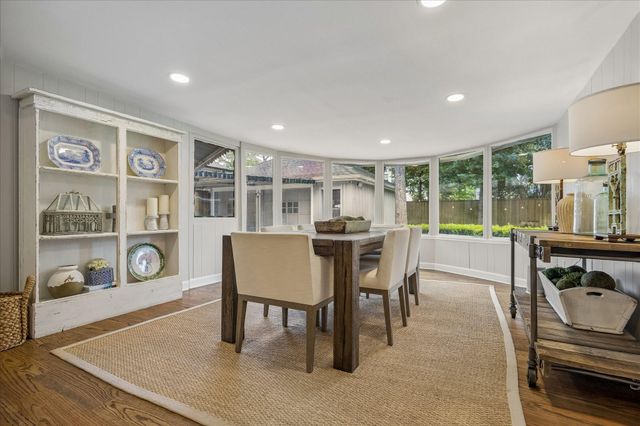1018 Ben Hur Drive, Spring Valley Village, TX 77055