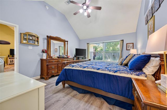 1916 Orkney Lane, Conroe, TX 77301