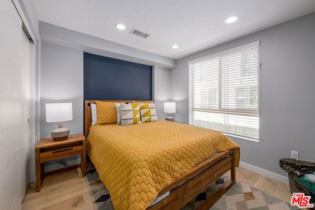 1405 Bates Avenue, Los Angeles, CA 90027