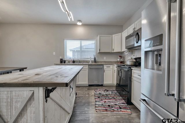 306 Ruffin Road, Mabank, TX 75147