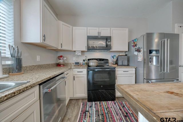 306 Ruffin Road, Mabank, TX 75147