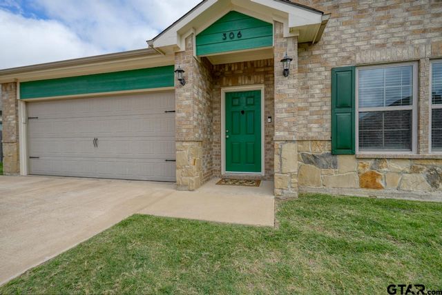 306 Ruffin Road, Mabank, TX 75147