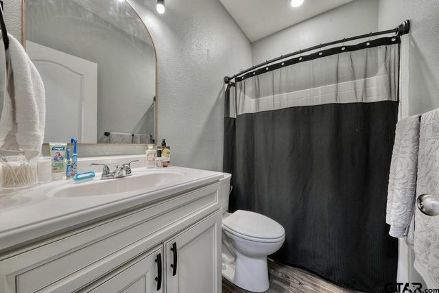 306 Ruffin Road, Mabank, TX 75147