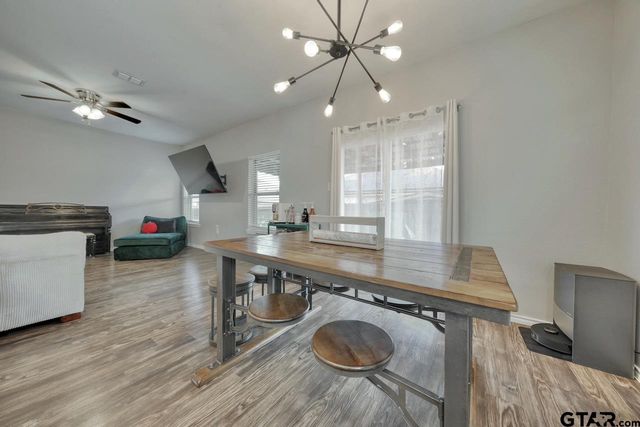 306 Ruffin Road, Mabank, TX 75147
