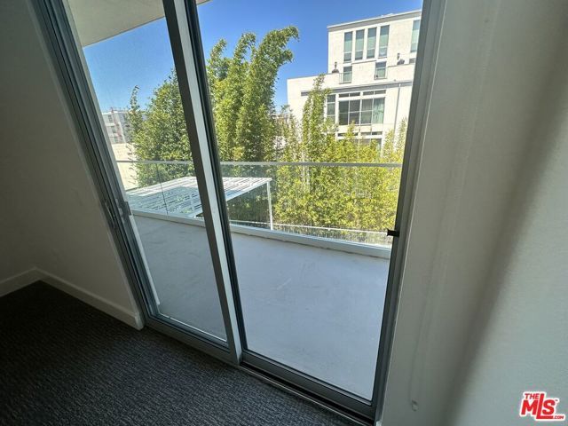 4210 Del Rey Avenue 417, Marina Del Rey, CA 90292