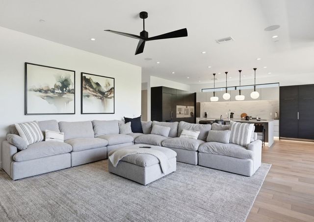 4544 N Evans Drive, Scottsdale, AZ 85251