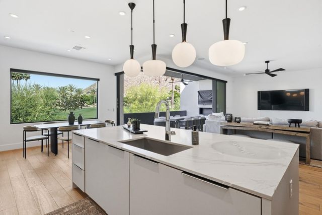 4544 N Evans Drive, Scottsdale, AZ 85251