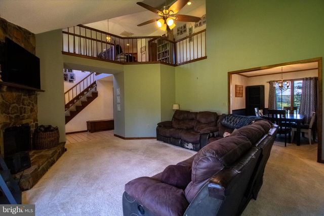 21 MIRANDA CT, Martinsburg, WV 25403