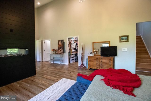 21 MIRANDA CT, Martinsburg, WV 25403