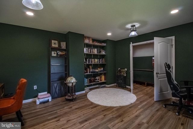 21 MIRANDA CT, Martinsburg, WV 25403