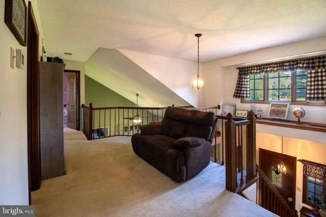 21 MIRANDA CT, Martinsburg, WV 25403