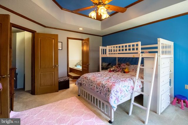 21 MIRANDA CT, Martinsburg, WV 25403