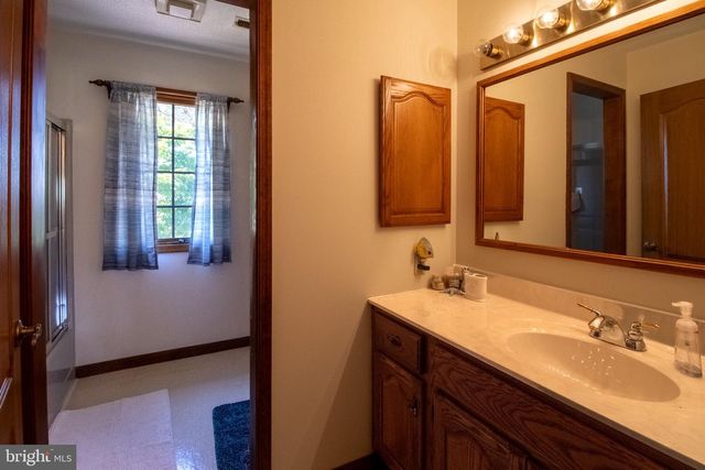 21 MIRANDA CT, Martinsburg, WV 25403