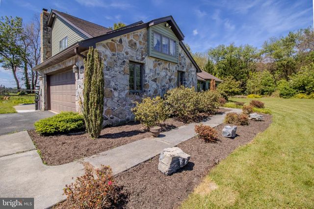 21 MIRANDA CT, Martinsburg, WV 25403