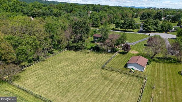 21 MIRANDA CT, Martinsburg, WV 25403