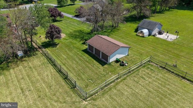 21 MIRANDA CT, Martinsburg, WV 25403