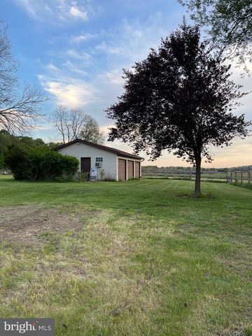 21 MIRANDA CT, Martinsburg, WV 25403