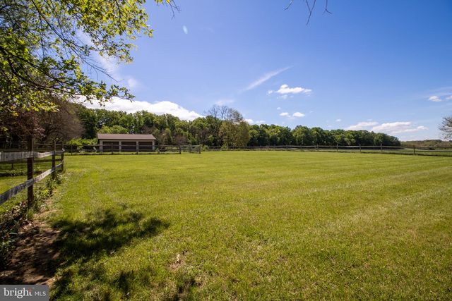 21 MIRANDA CT, Martinsburg, WV 25403
