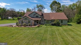 21 MIRANDA CT, Martinsburg, WV 25403