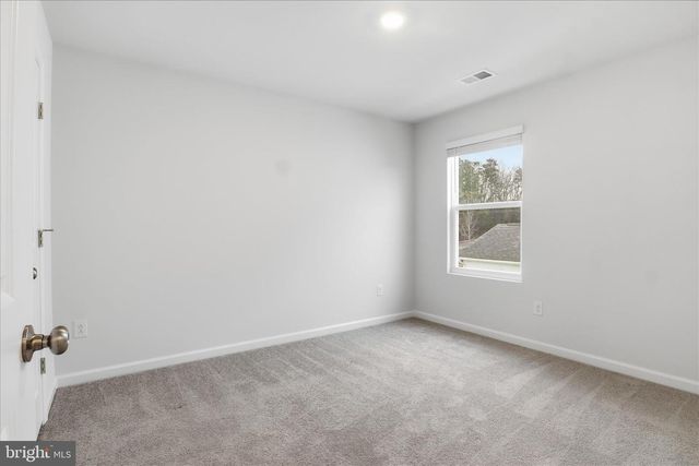 6619 SACAGAWEA ST, Ruther Glen, VA 22546
