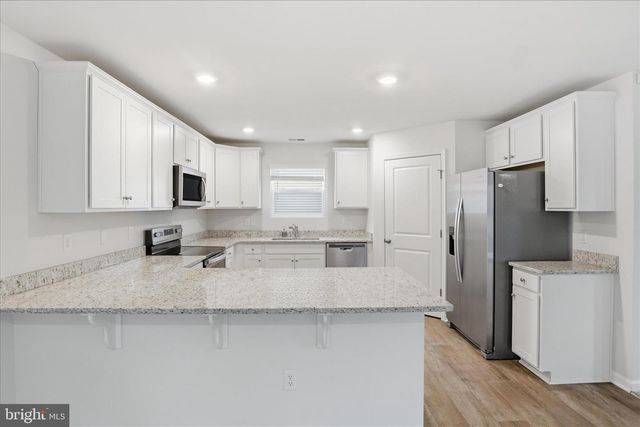 6619 SACAGAWEA ST, Ruther Glen, VA 22546