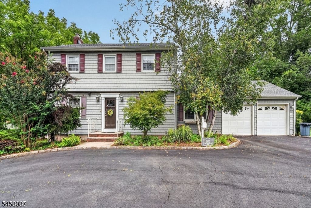 162 W Hobart Gap Rd, Livingston Twp., NJ 07039 — photo 5