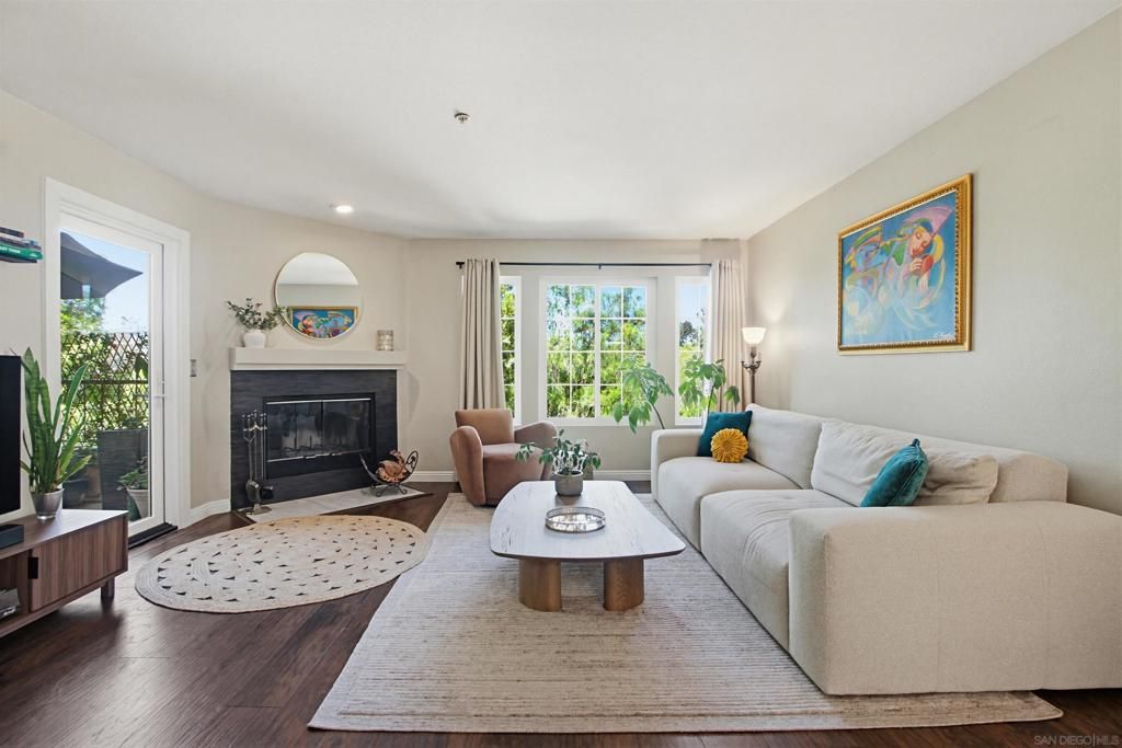 18650 Caminito Cantilena 296, San Diego, CA 92128