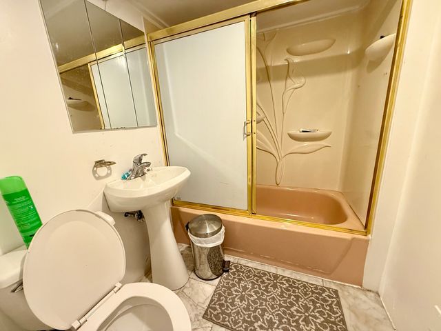 2118 Fairfield Avenue, Melrose Park, IL 60164