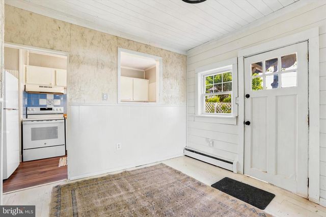 7015 RIVERVIEW AVE, Bristol, PA 19007