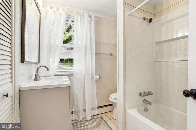 7015 RIVERVIEW AVE, Bristol, PA 19007