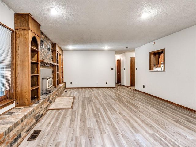 7101 S Pottawatomie Road, Newalla, OK 74857
