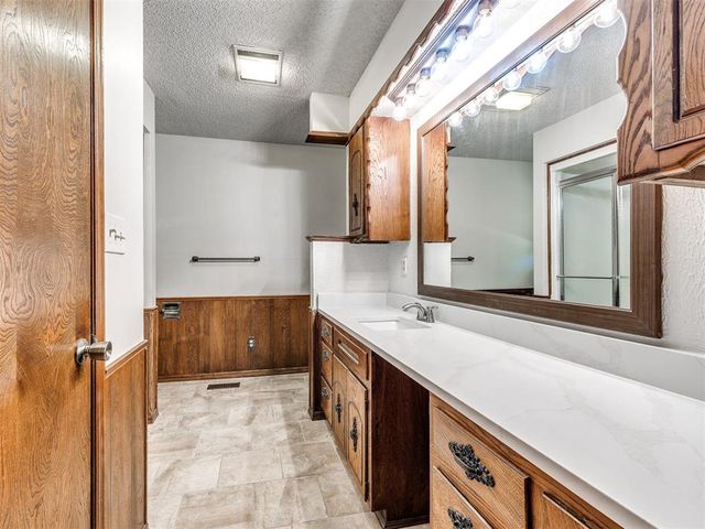 7101 S Pottawatomie Road, Newalla, OK 74857