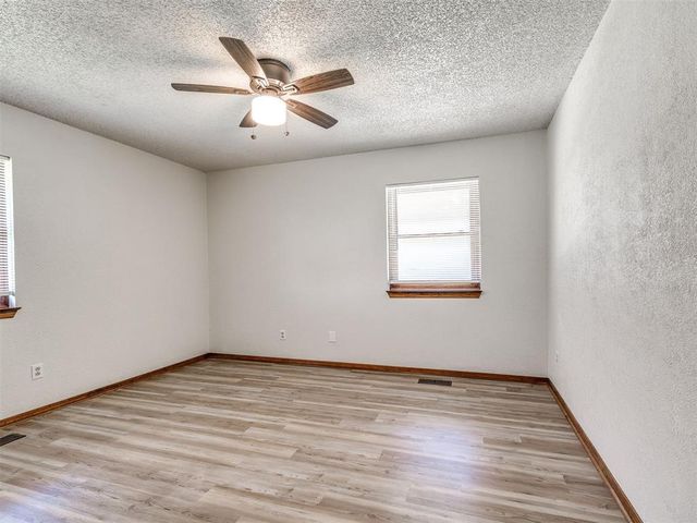 7101 S Pottawatomie Road, Newalla, OK 74857