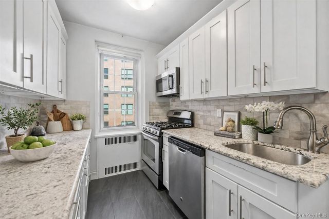 949 Palmer 3H, Bronxville, NY 10708