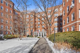 949 Palmer 3H, Bronxville, NY 10708