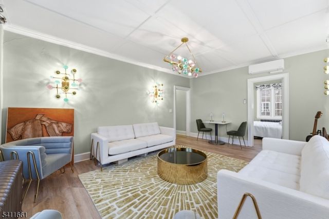 133 Summit Ave 16, Summit City, NJ 07901